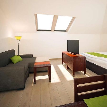 Mattone Aparthotel Lanzenkirchen エクステリア 写真