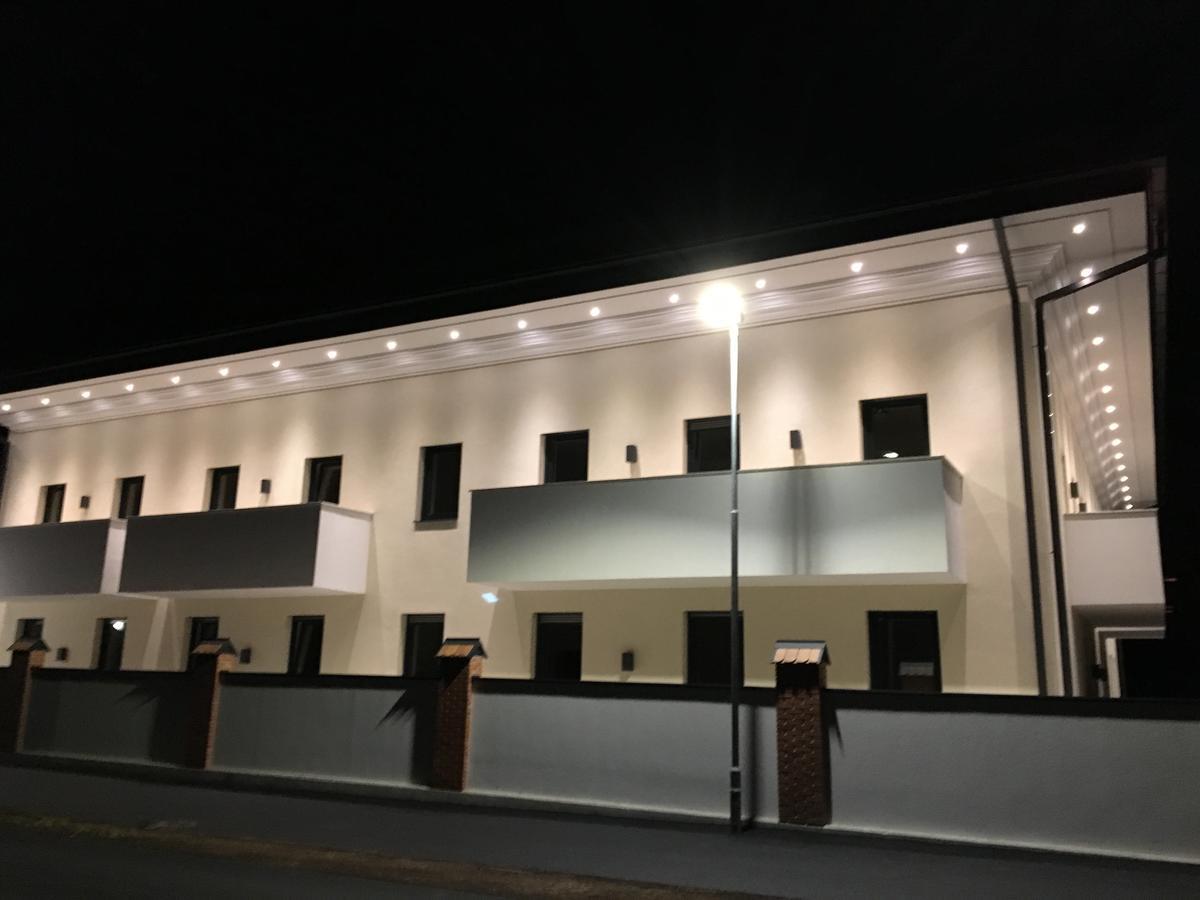 Mattone Aparthotel Lanzenkirchen エクステリア 写真